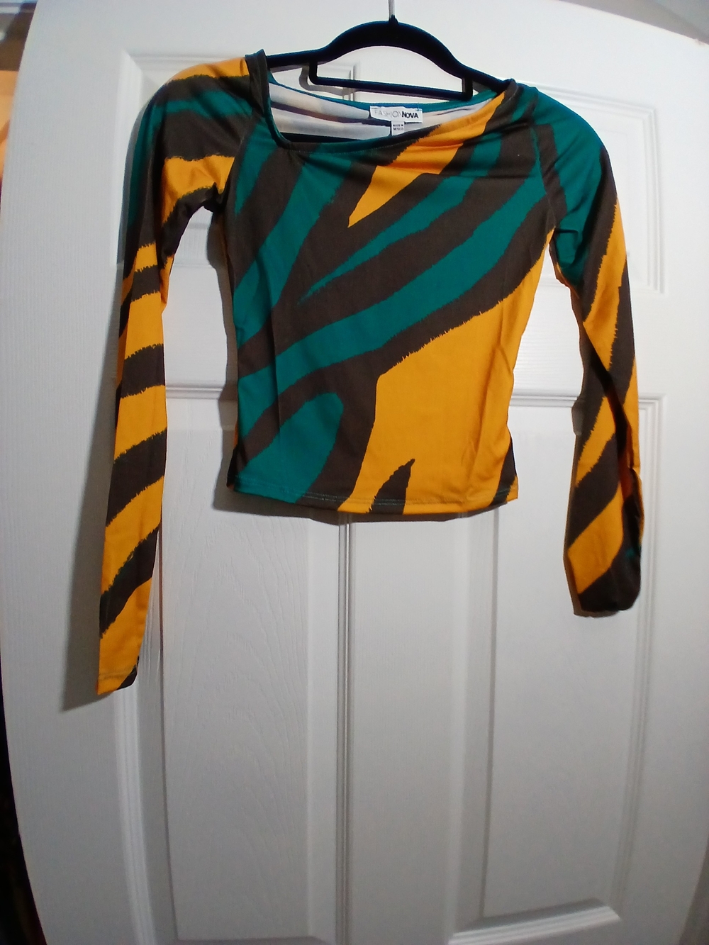 Fashion Nova Teal, Mustard & Brown Abstract Print Maxi Skirt Set - Picture 4 of 7